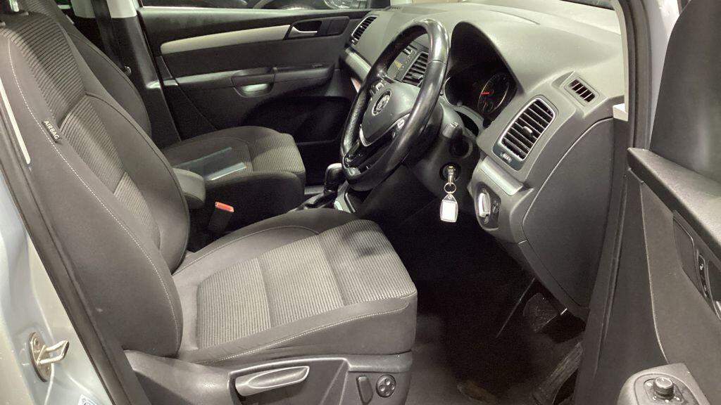 Used Volkswagen Sharan 2022 for sale - 77386915: Photo 2