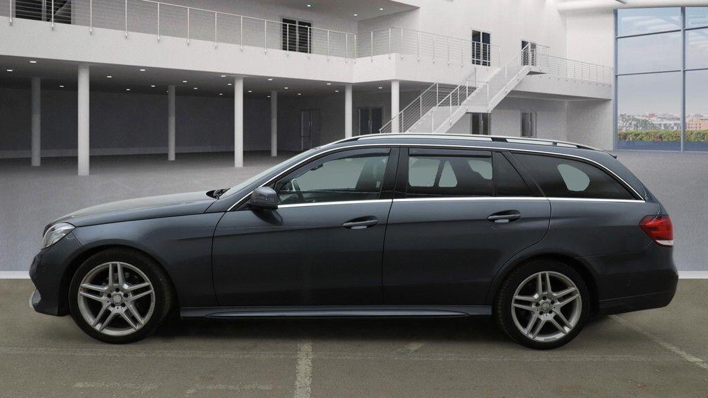 Used Mercedes-Benz E Class 2015 for sale - 78058482: Photo 9