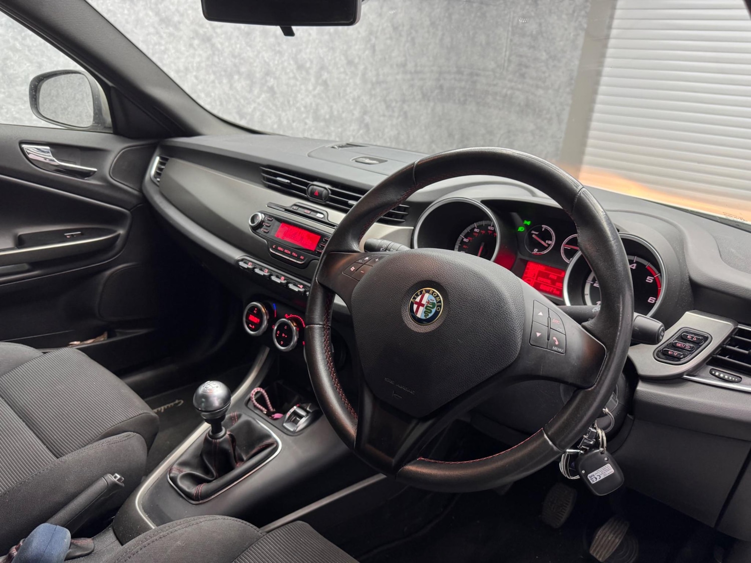 Used Alfa Romeo Giulietta 2014 for sale - 77332028: Photo 2