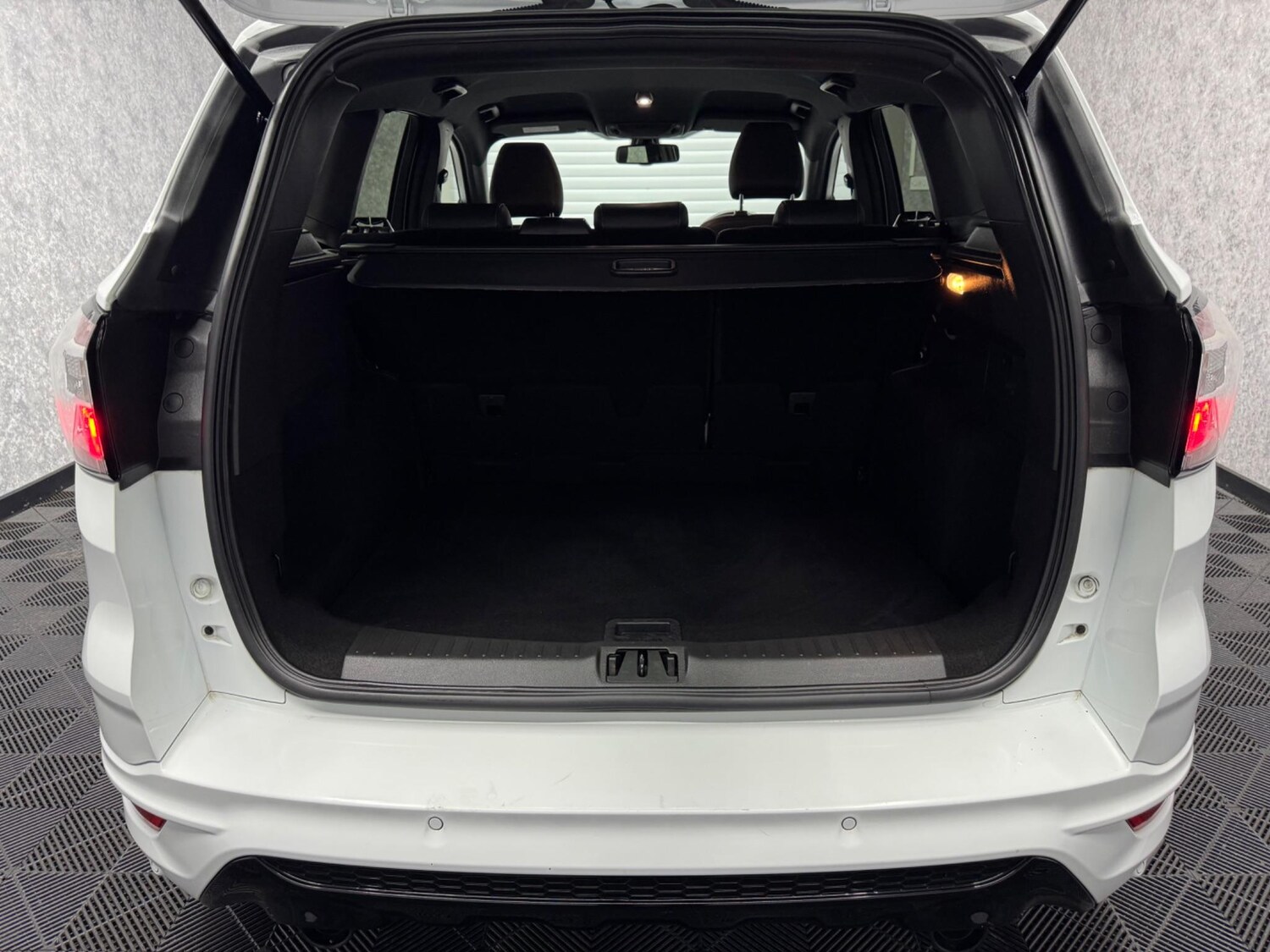 Used Ford Kuga for sale - 78057624: Photo 28