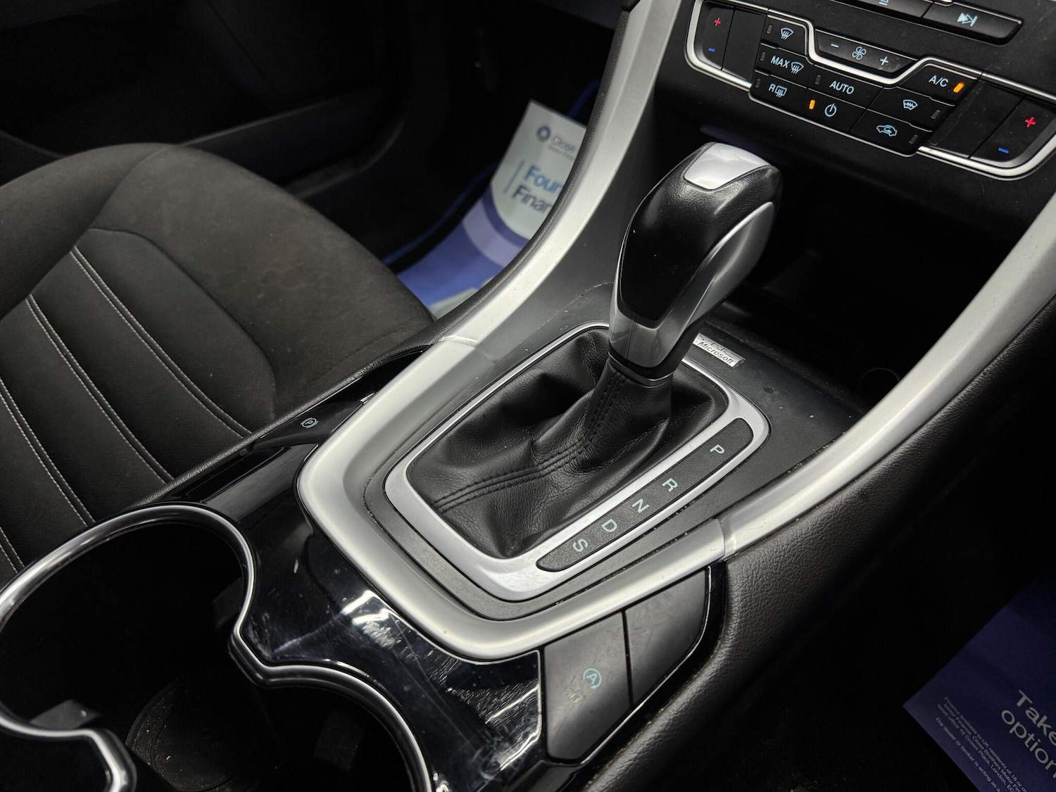 Used Ford Mondeo 2015 for sale - 76671379: Photo 11