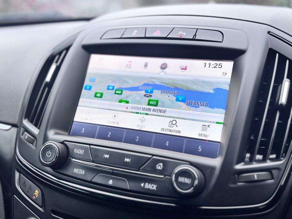 Used Vauxhall Insignia 2015 for sale - 78058376: Photo 4