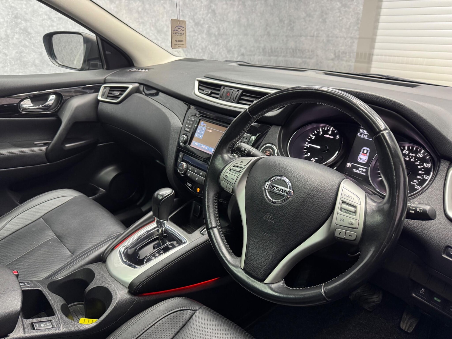 Used Nissan Qashqai 2015 for sale - 76226706: Photo 2