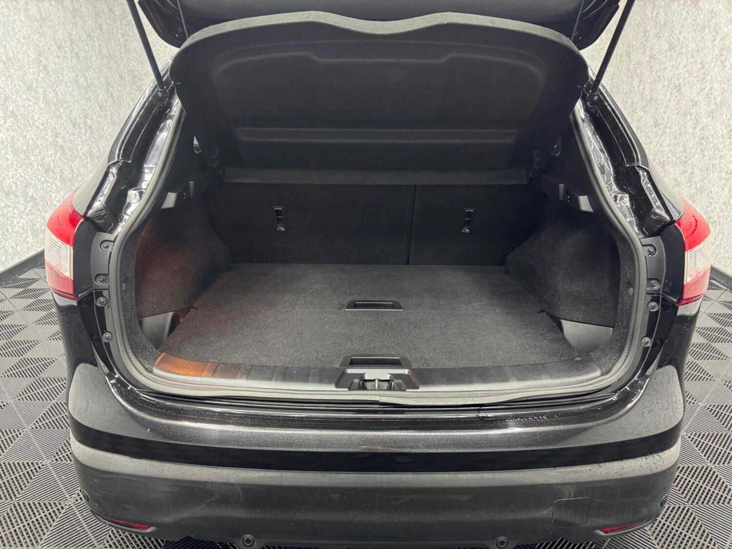 Used Nissan Qashqai 2015 for sale - 76226706: Photo 26