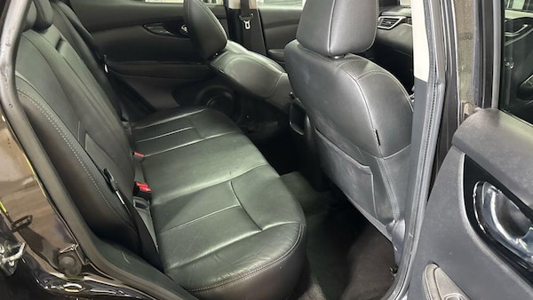Used Nissan Qashqai 2015 for sale - 76226706: Photo 3