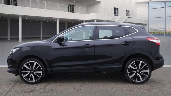 Used Nissan Qashqai 2015 for sale - 76226706: Photo 4