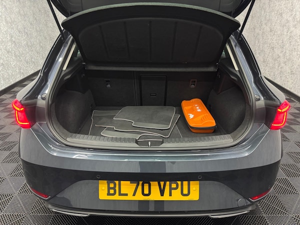 Used SEAT Leon 2020 for sale - 69229178: Photo 32