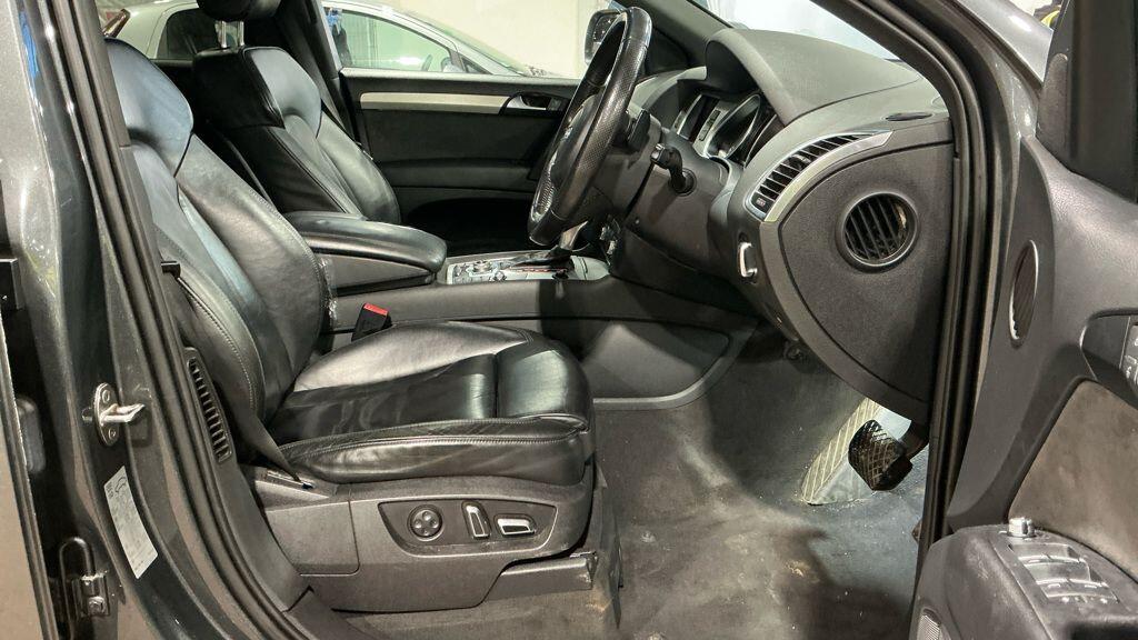 Used Audi Q7 2012 for sale - 77400417: Photo 2