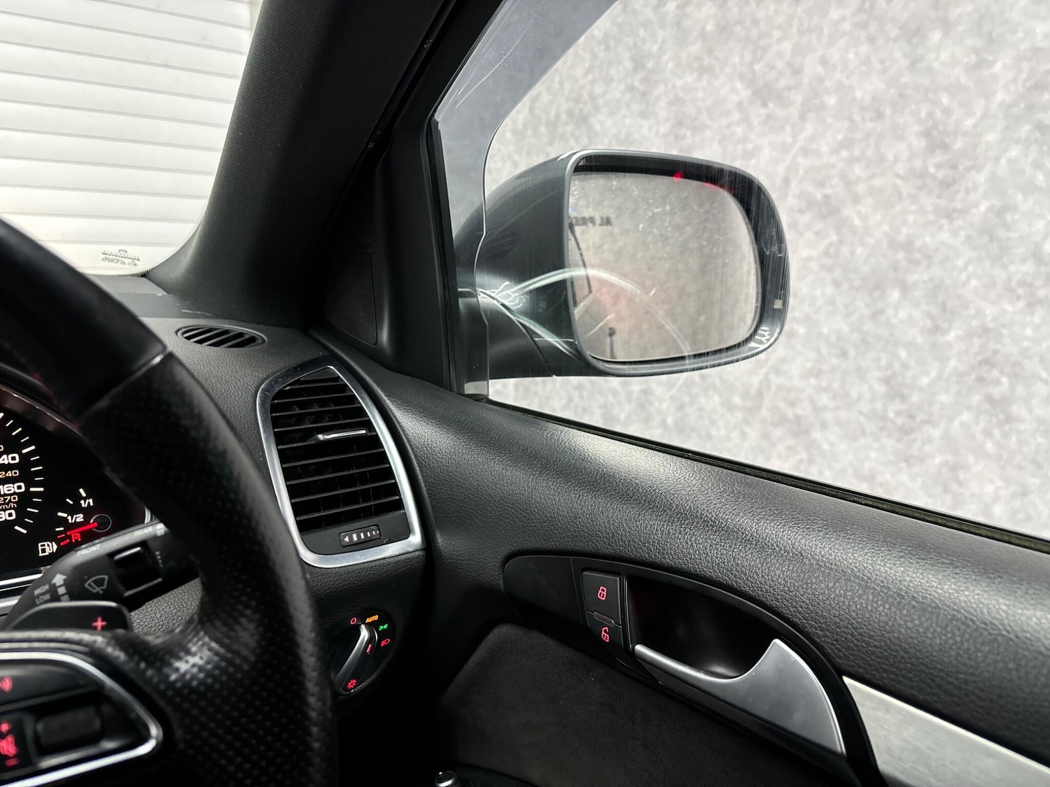 Used Audi Q7 2012 for sale - 77400417: Photo 21