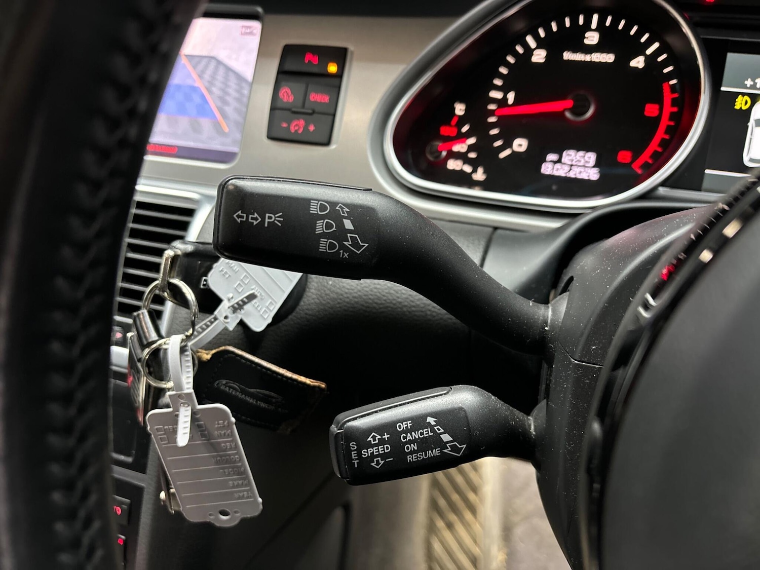 Used Audi Q7 2012 for sale - 77400417: Photo 32