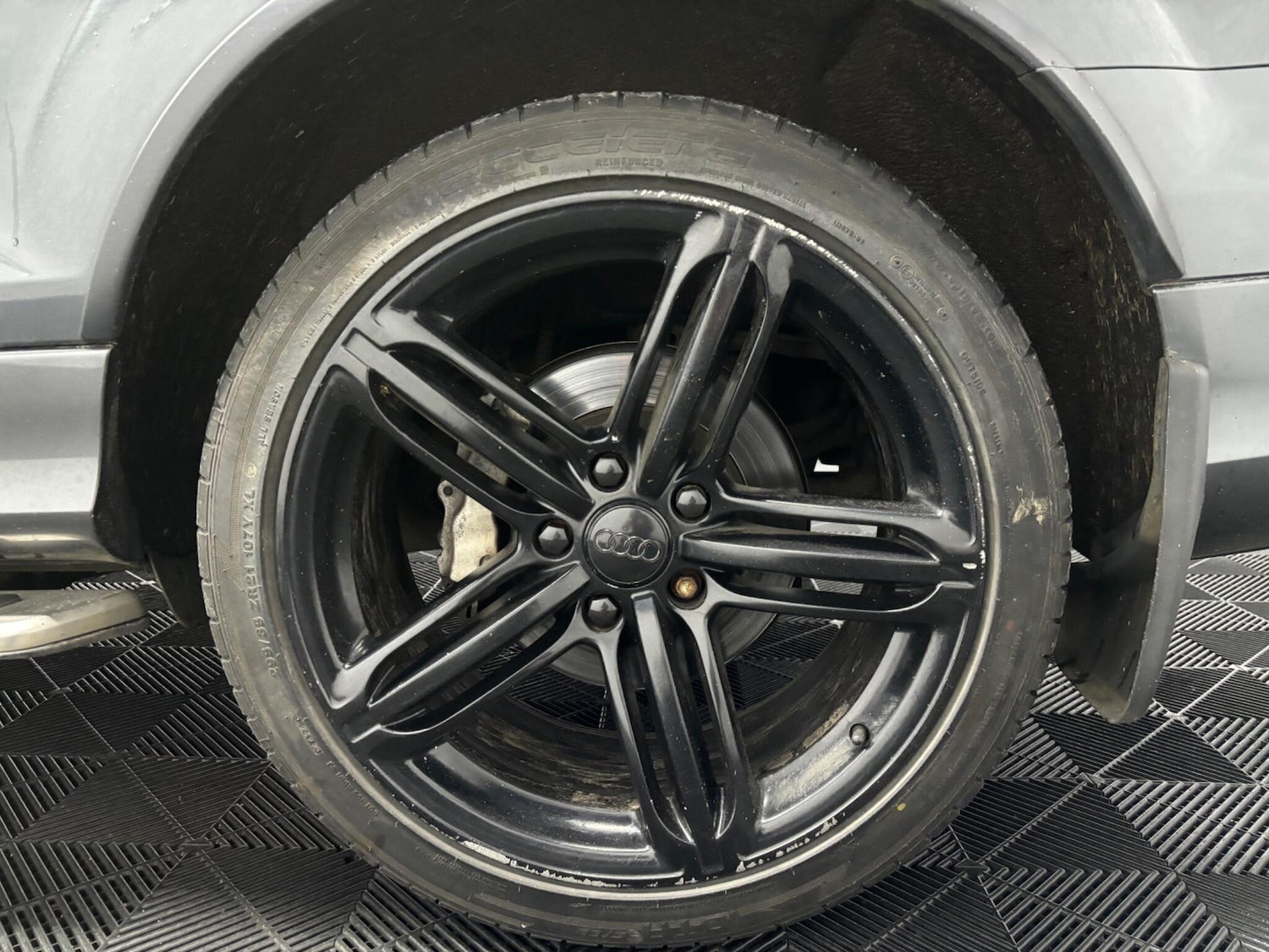 Used Audi Q7 2012 for sale - 77400417: Photo 38