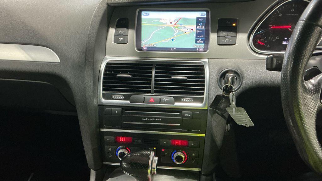 Used Audi Q7 2012 for sale - 77400417: Photo 5