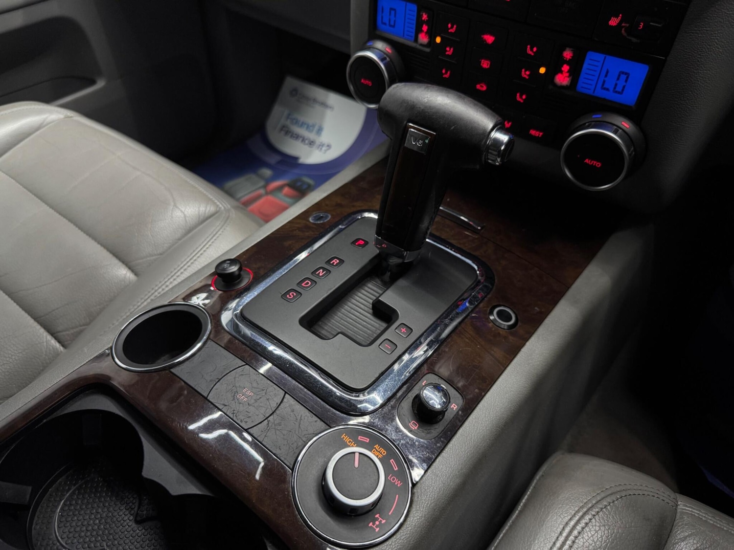 Used Volkswagen Touareg 2005 for sale - 77330348: Photo 11