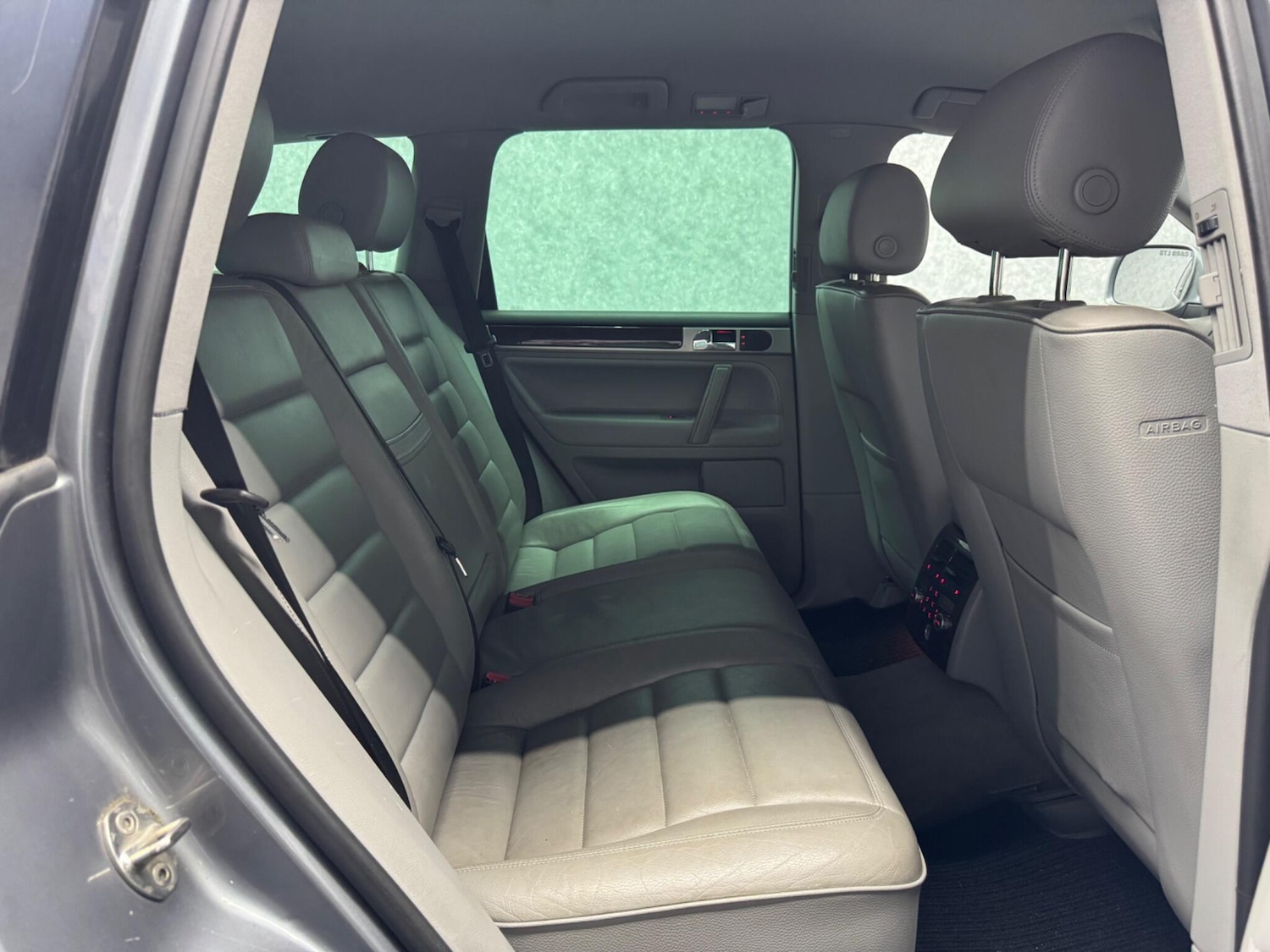 Used Volkswagen Touareg 2005 for sale - 77330348: Photo 13