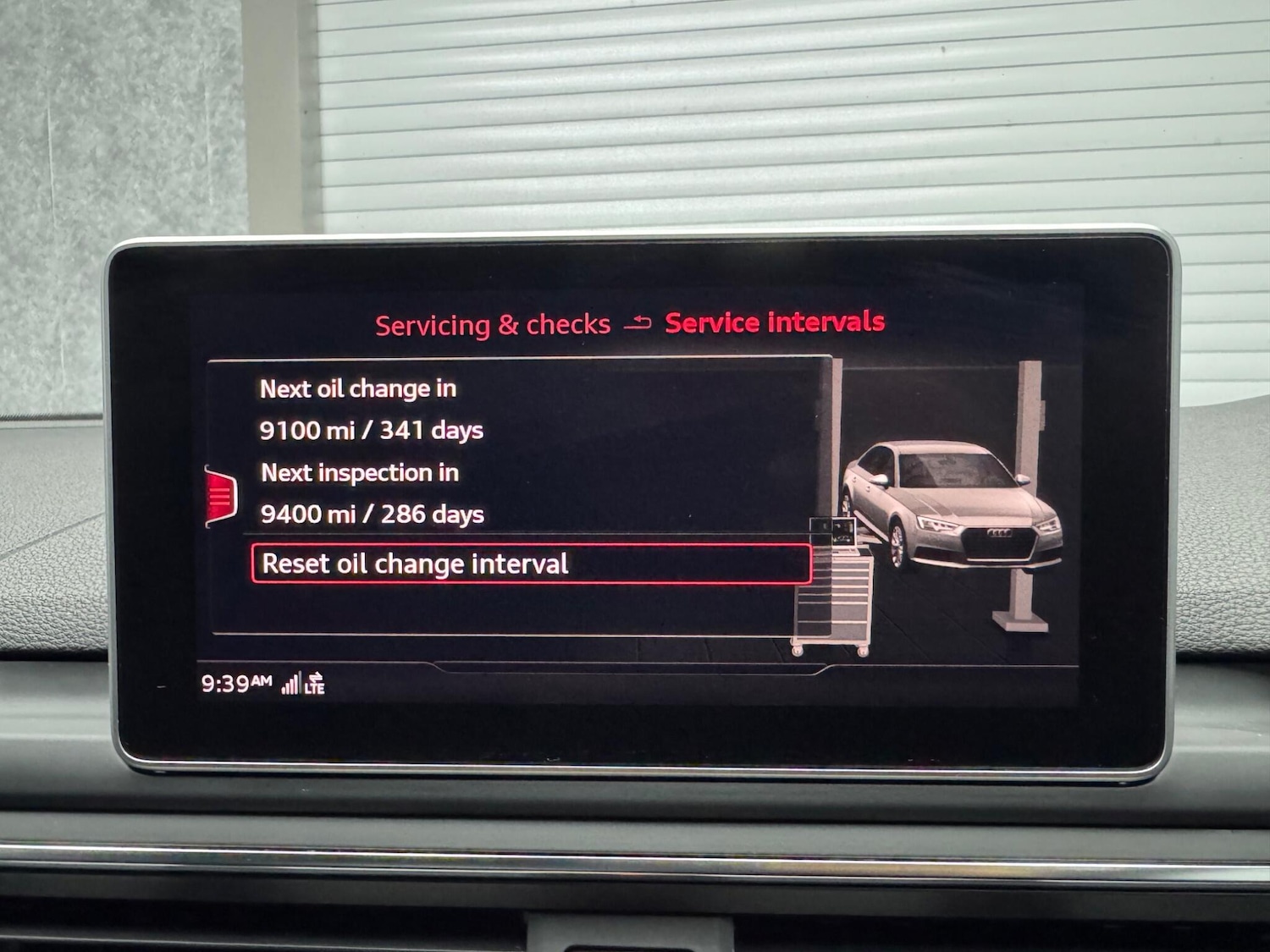 Used Audi A4 2017 for sale - 76585351: Photo 13