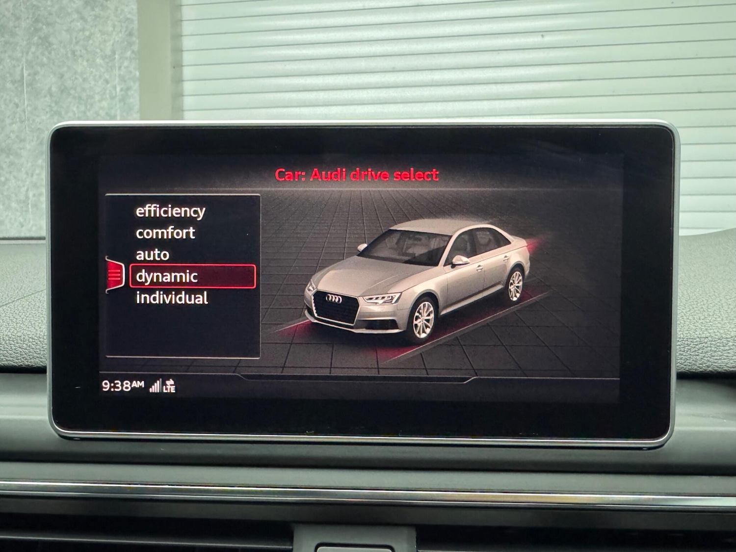 Used Audi A4 2017 for sale - 76585351: Photo 14