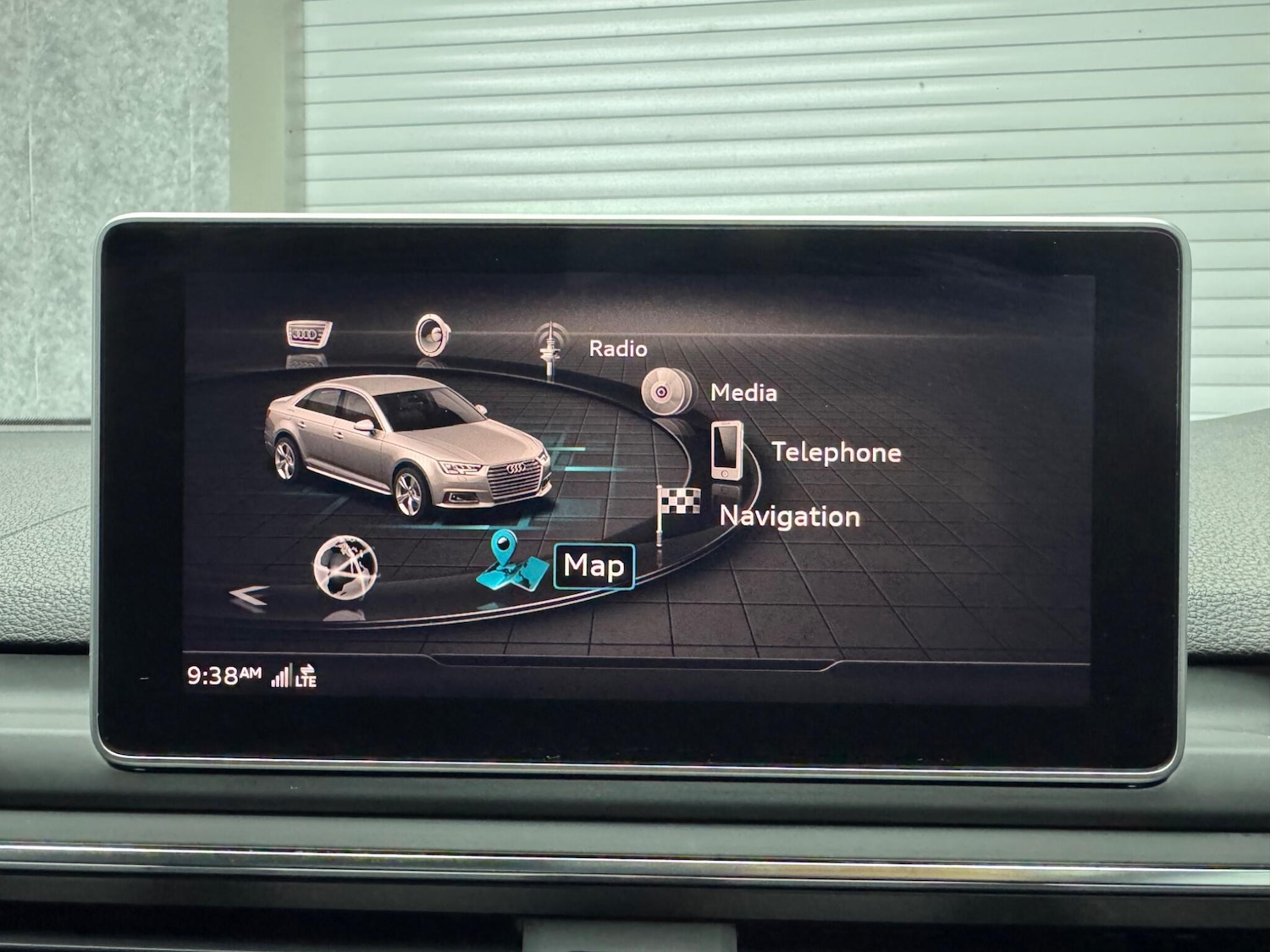 Used Audi A4 2017 for sale - 76585351: Photo 15