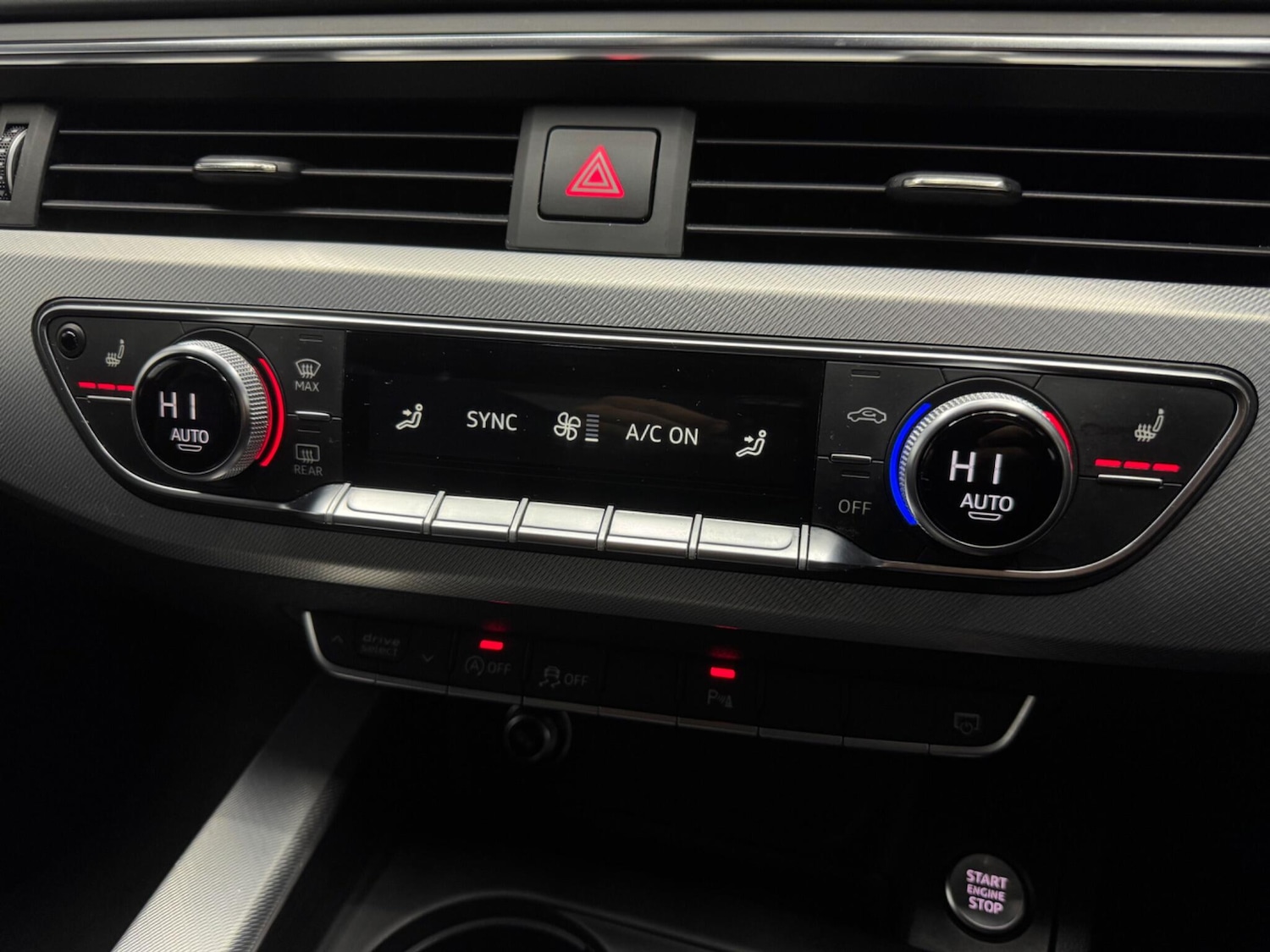 Used Audi A4 2017 for sale - 76585351: Photo 19