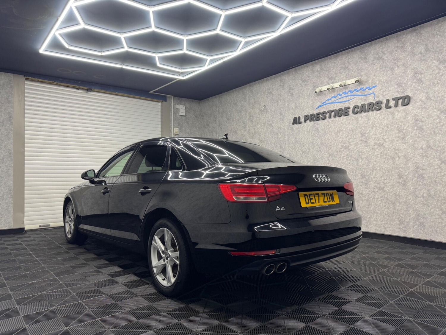 Used Audi A4 2017 for sale - 76585351: Photo 29