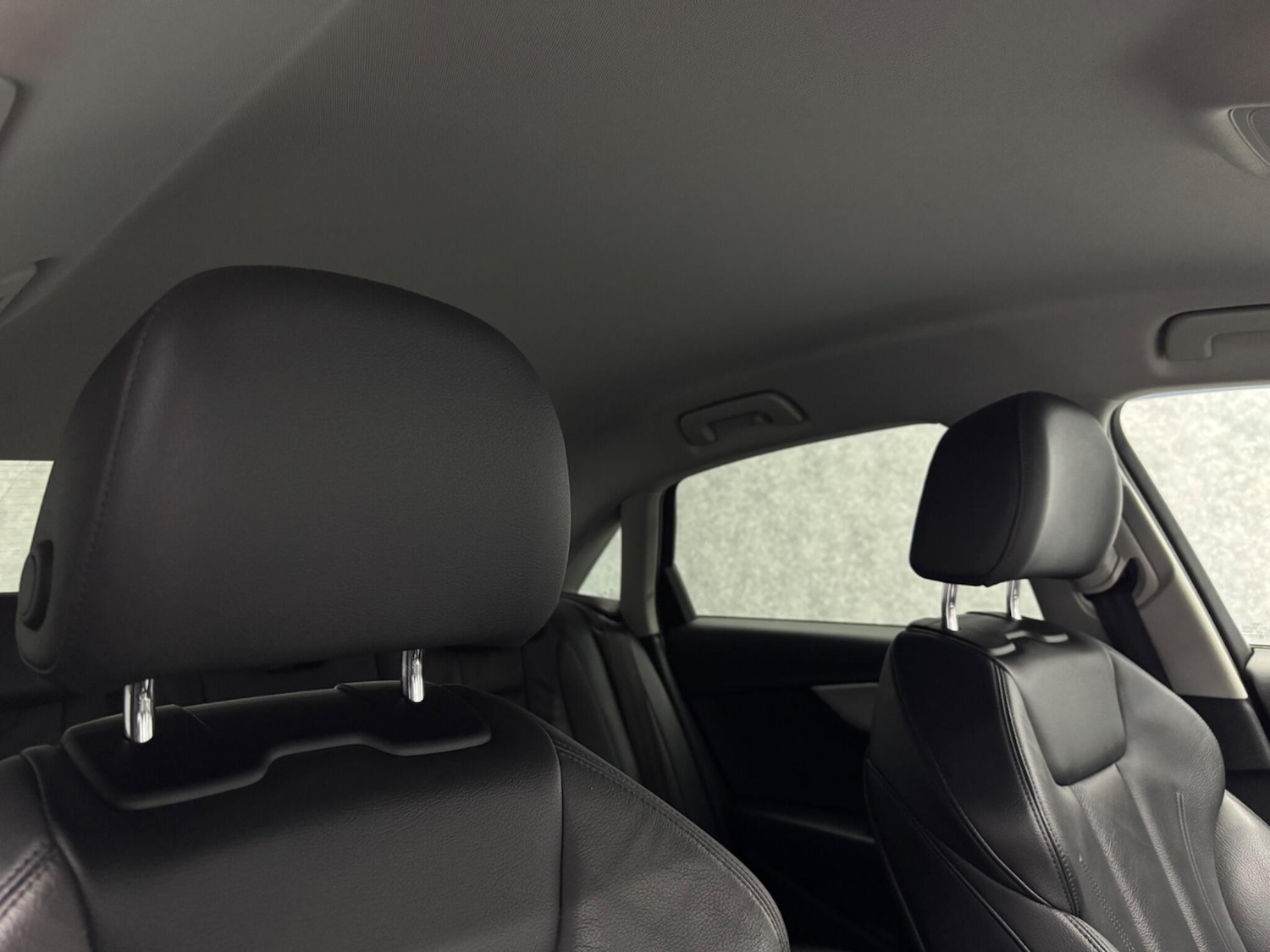 Used Audi A4 2017 for sale - 76585351: Photo 5