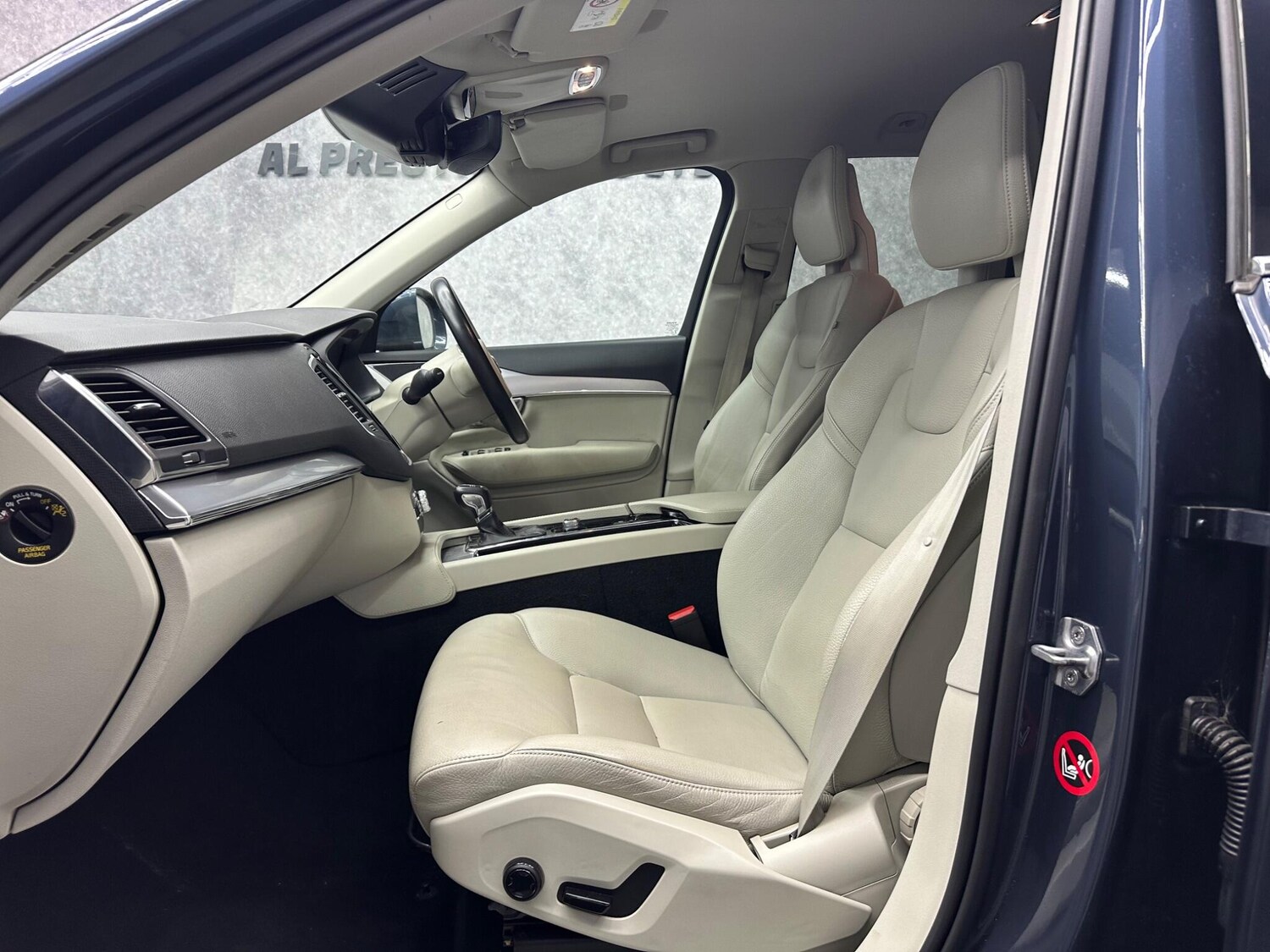 Used Volvo XC90 2017 for sale - 78058616: Photo 17