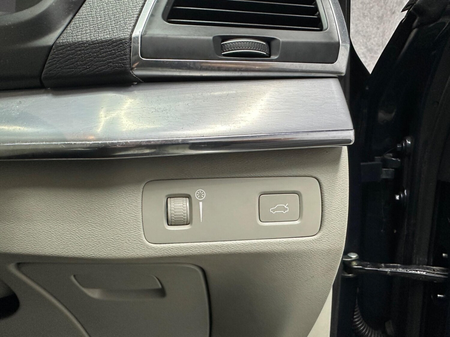 Used Volvo XC90 2017 for sale - 78058616: Photo 20