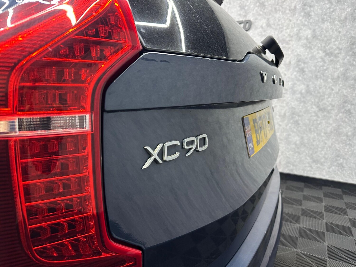 Used Volvo XC90 2017 for sale - 78058616: Photo 41