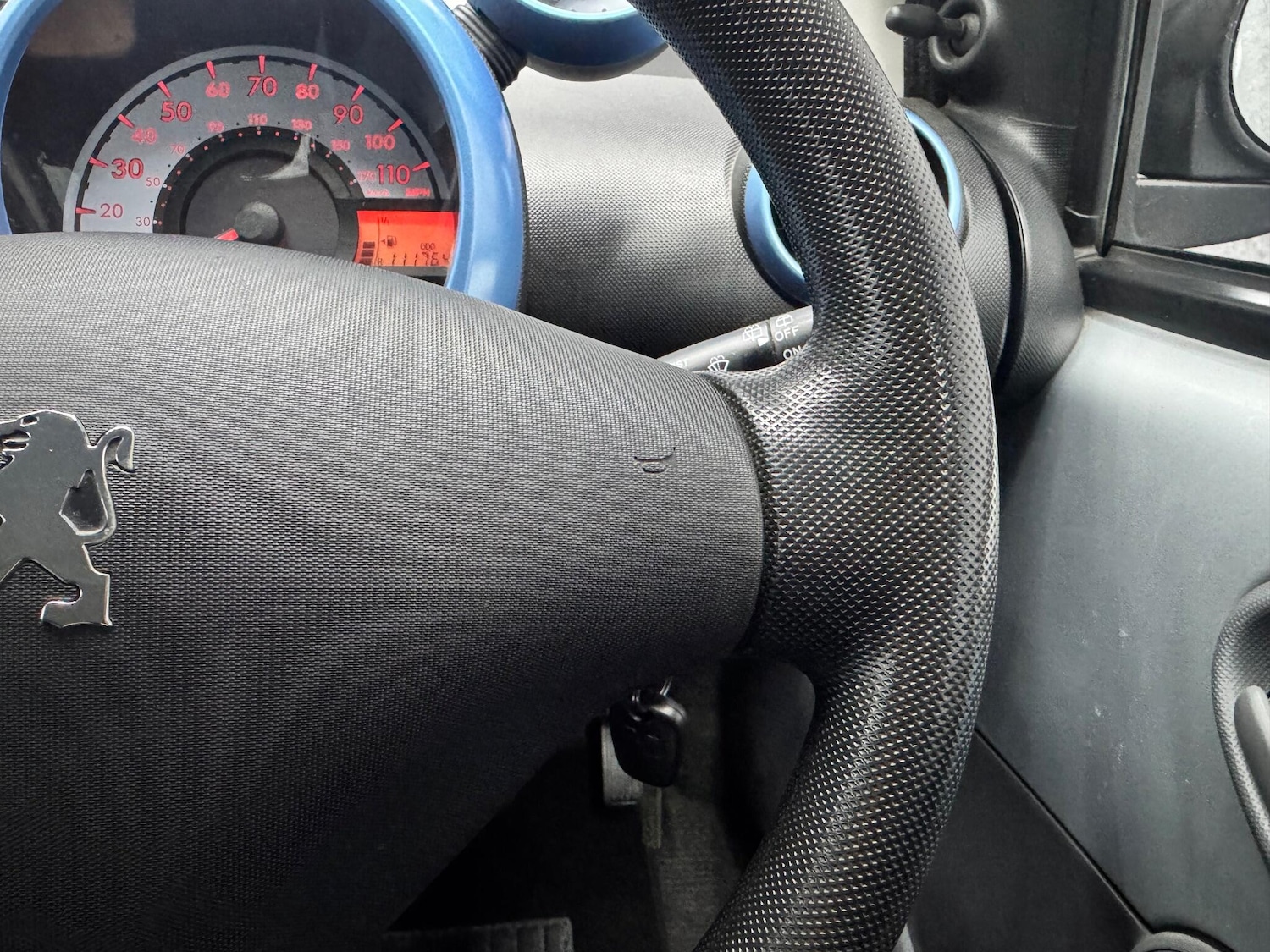 Used Peugeot 107 2008 for sale - 77163258: Photo 8