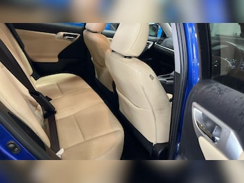 Used Lexus CT 2013 for sale - 75707414: Photo