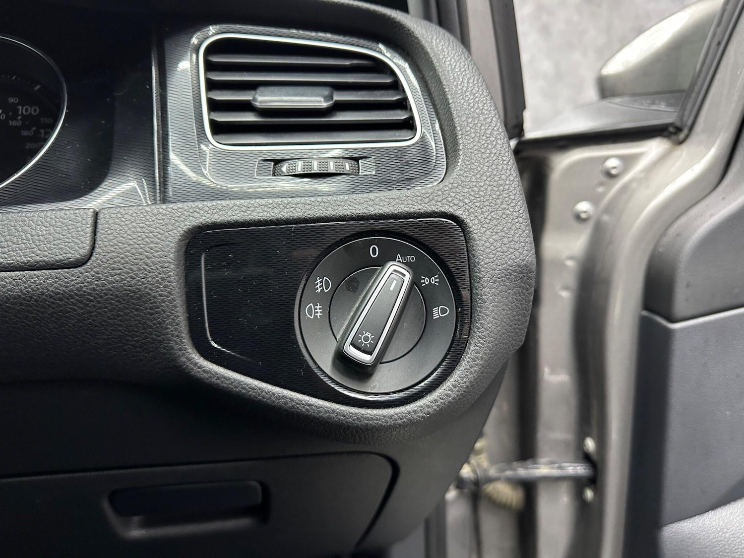 Used Volkswagen Golf 2016 for sale - 77455208: Photo 22