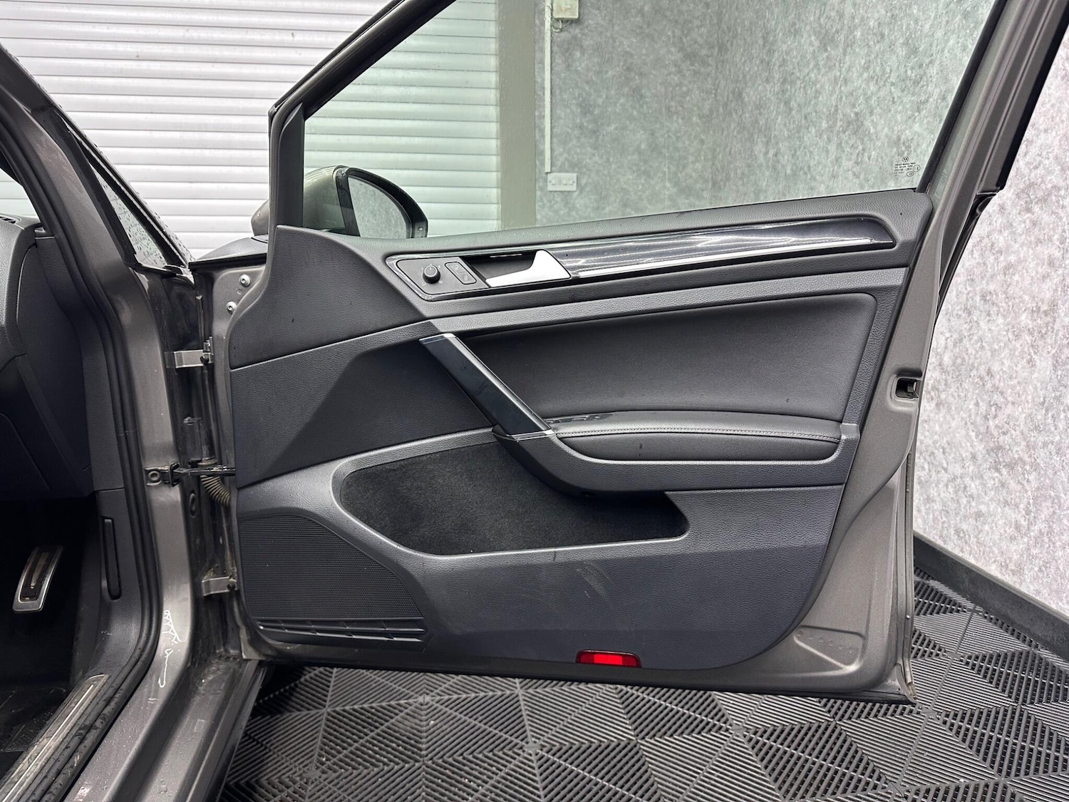 Used Volkswagen Golf 2016 for sale - 77455208: Photo 23