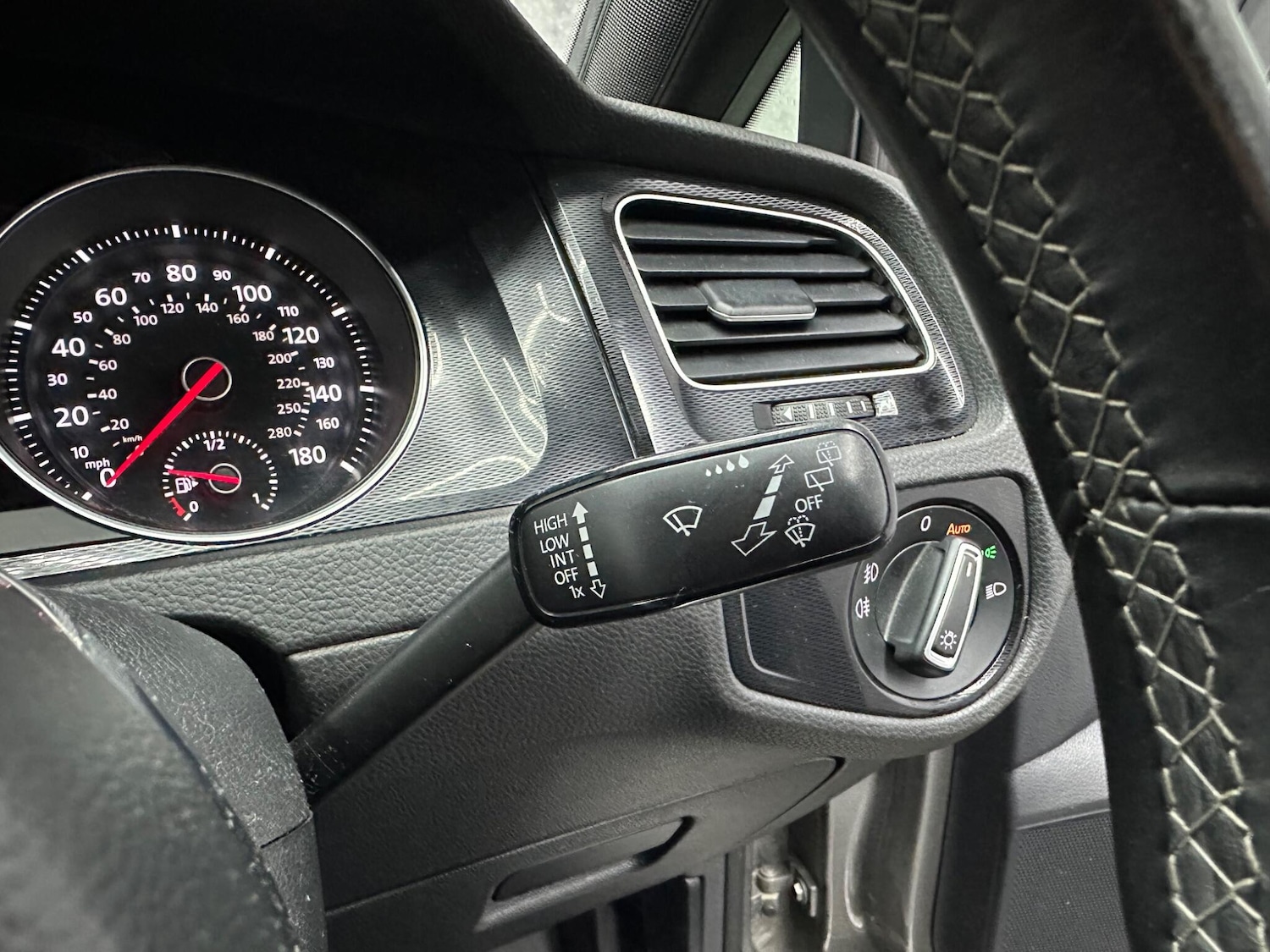 Used Volkswagen Golf 2016 for sale - 77455208: Photo 25