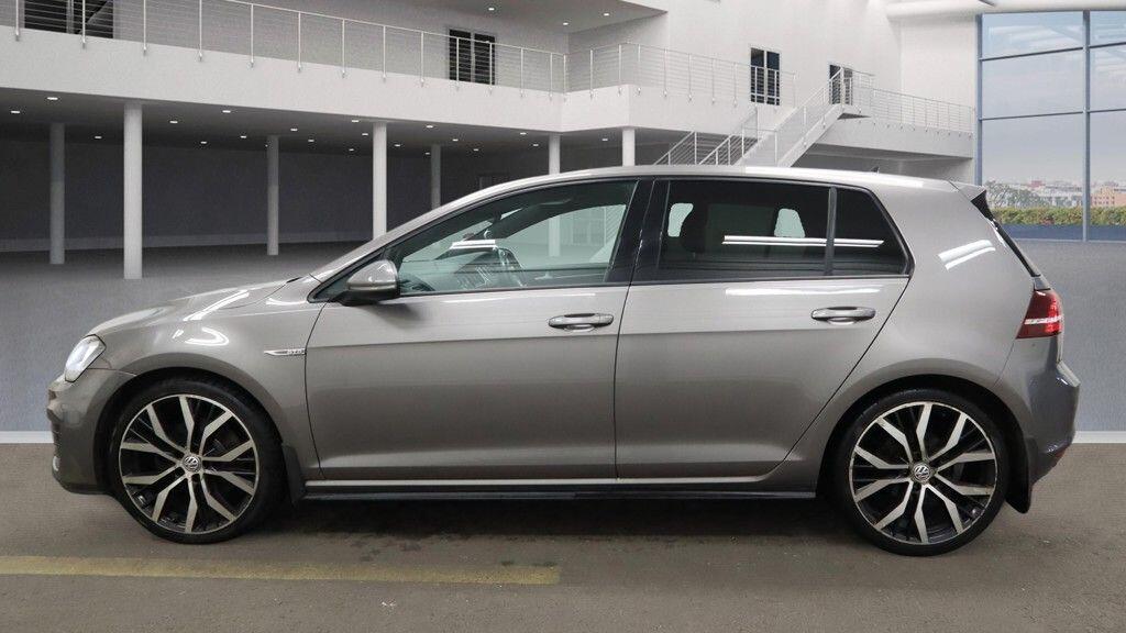 Used Volkswagen Golf 2016 for sale - 77455208: Photo 9