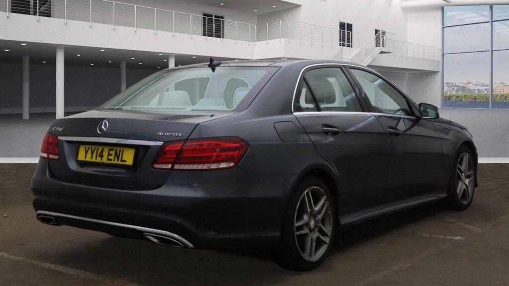 Used Mercedes-Benz E Class 2014 for sale - 76573290: Photo 19
