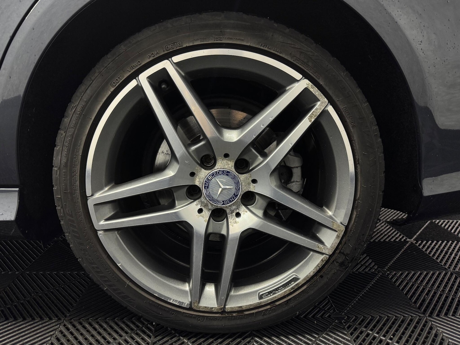 Used Mercedes-Benz E Class 2014 for sale - 76573290: Photo 27