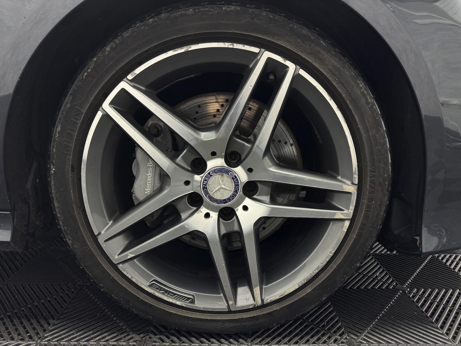 Used Mercedes-Benz E Class 2014 for sale - 76573290: Photo 29