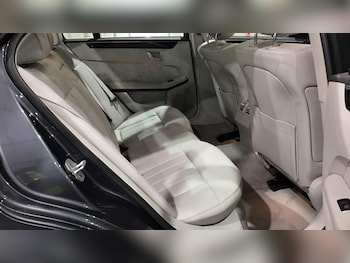 Used Mercedes-Benz E Class 2014 for sale - 76573290: Photo