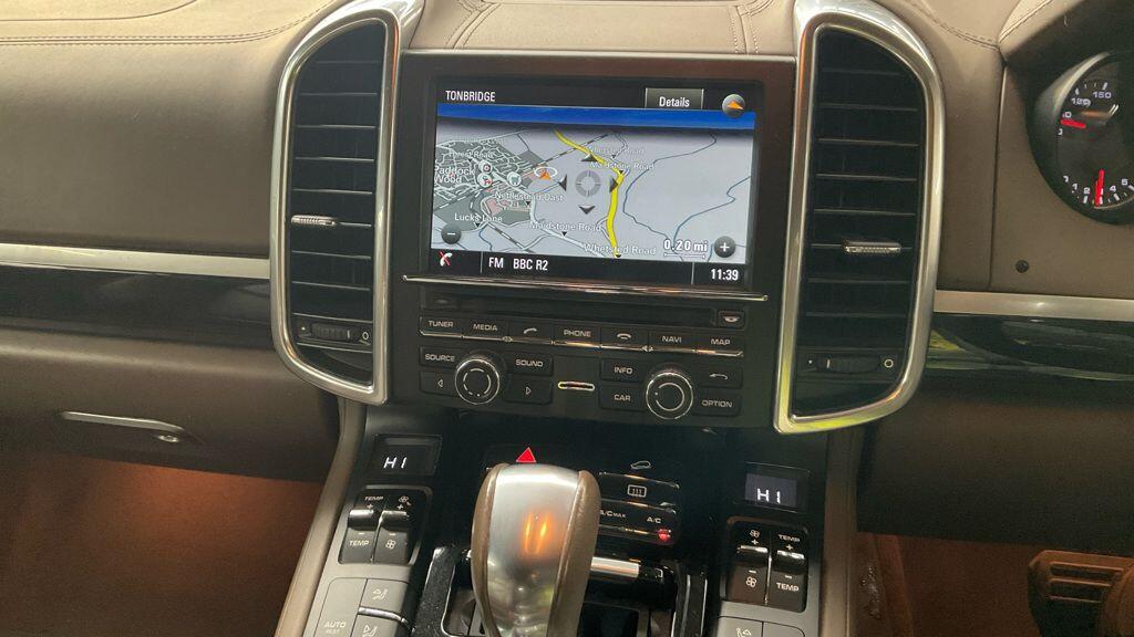 Used Porsche Cayenne for sale - 78057524: Photo 4