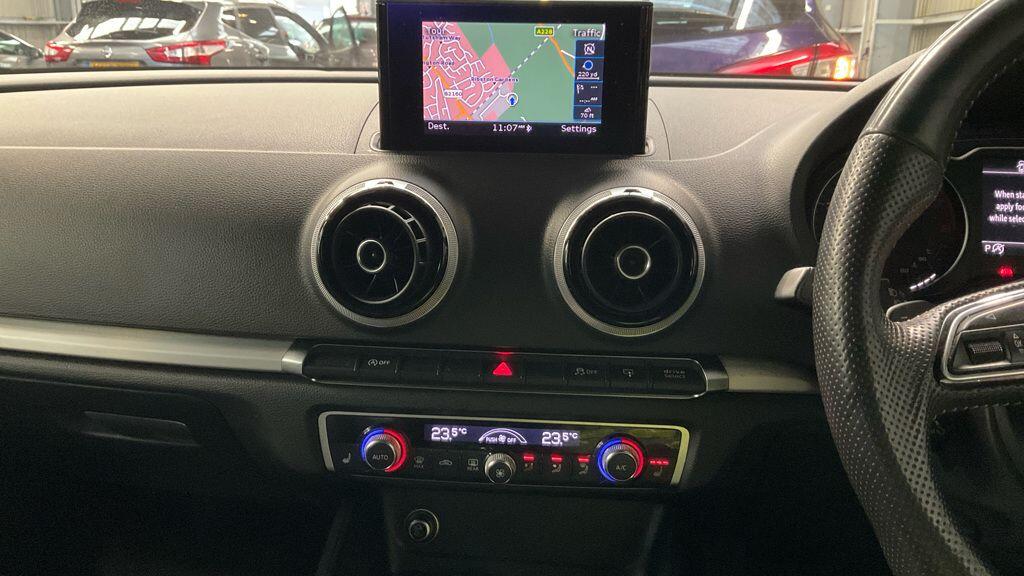 Used Audi A3 2014 for sale - 77396469: Photo 5