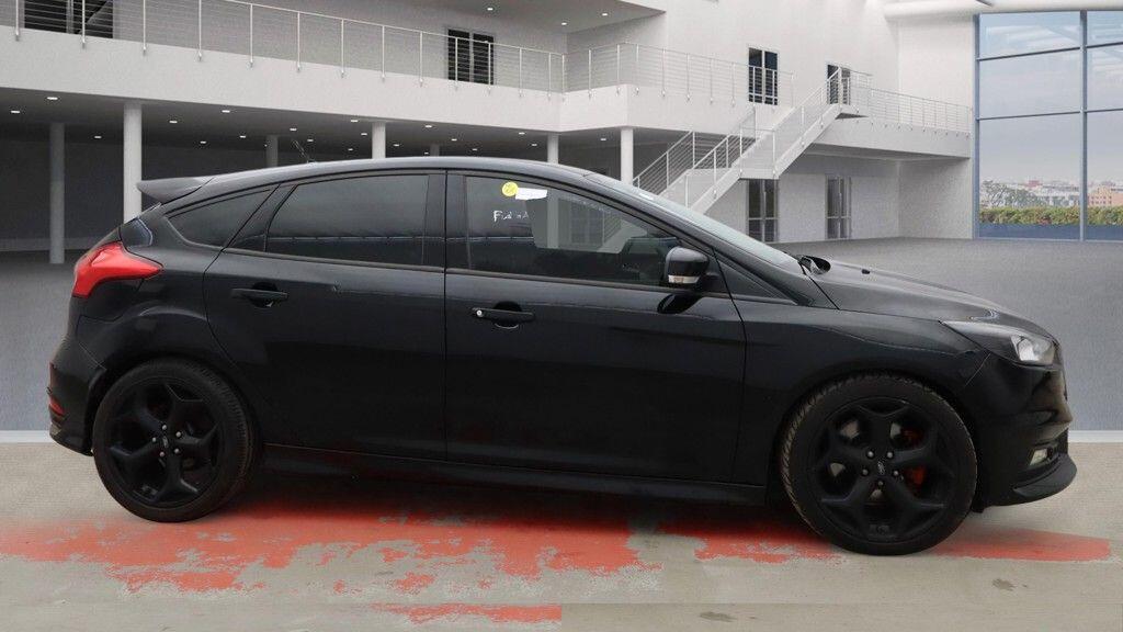 Used Ford Focus 2015 for sale - 77411205: Photo 8