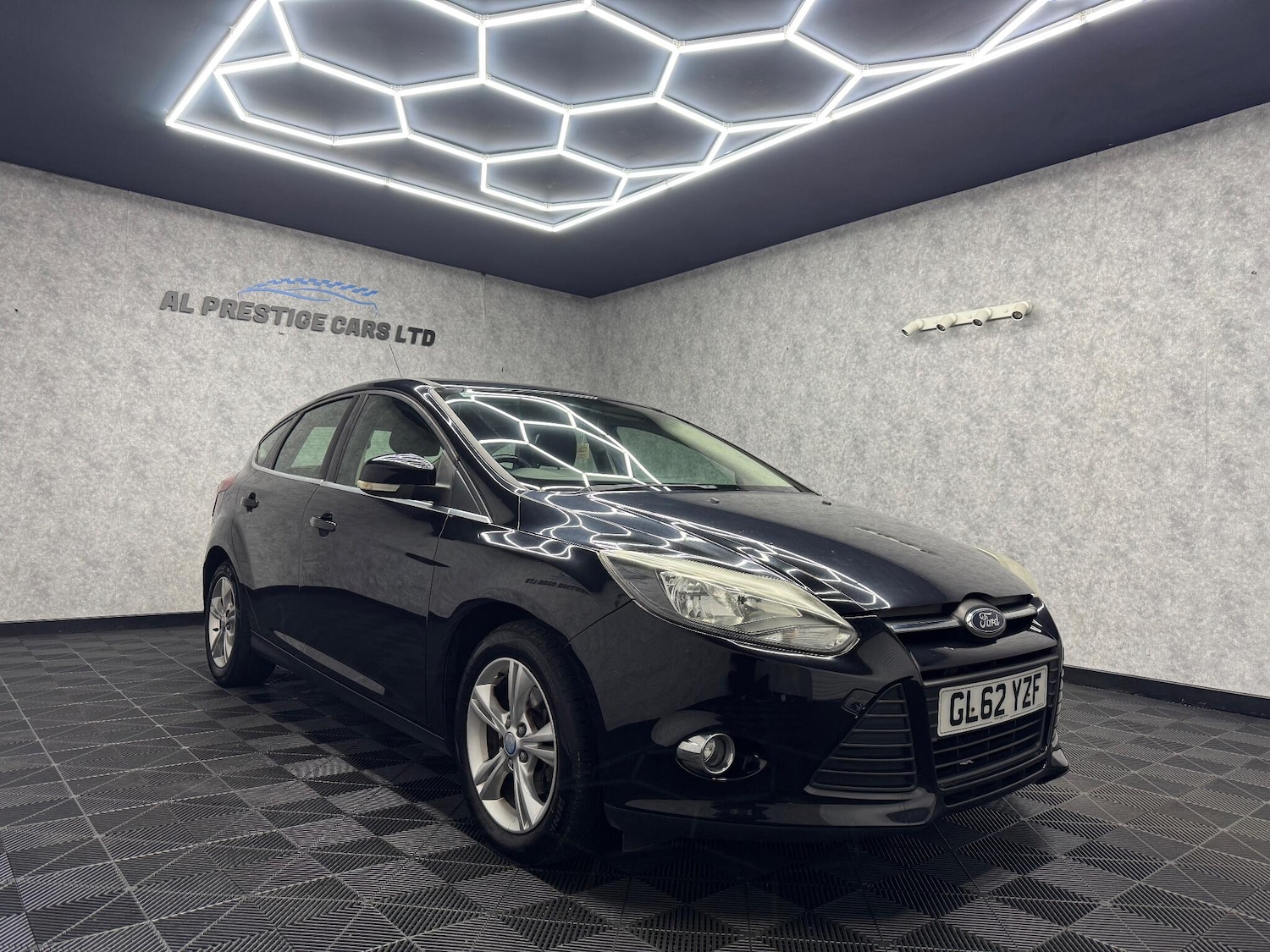Used Ford Focus 2013 for sale - 76701216: Photo 19