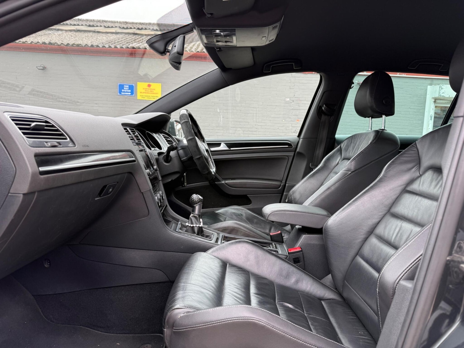 Used Volkswagen Golf 2014 for sale - 78058065: Photo 2