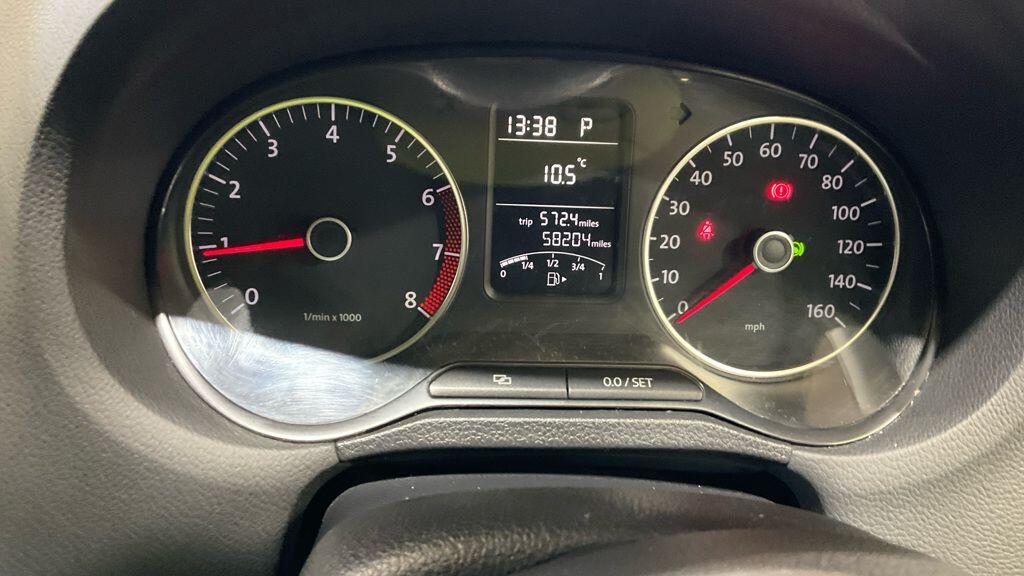 Used Volkswagen Polo 2010 for sale - 78128130: Photo 6