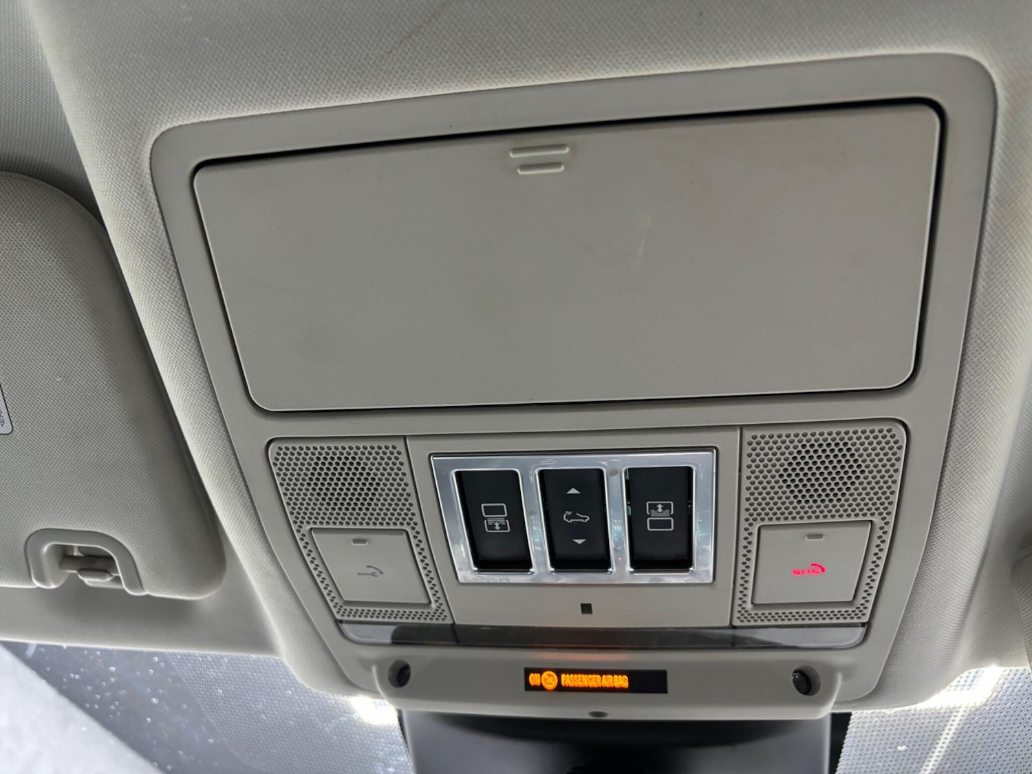 Used Land Rover Discovery 2017 for sale - 78058946: Photo 33