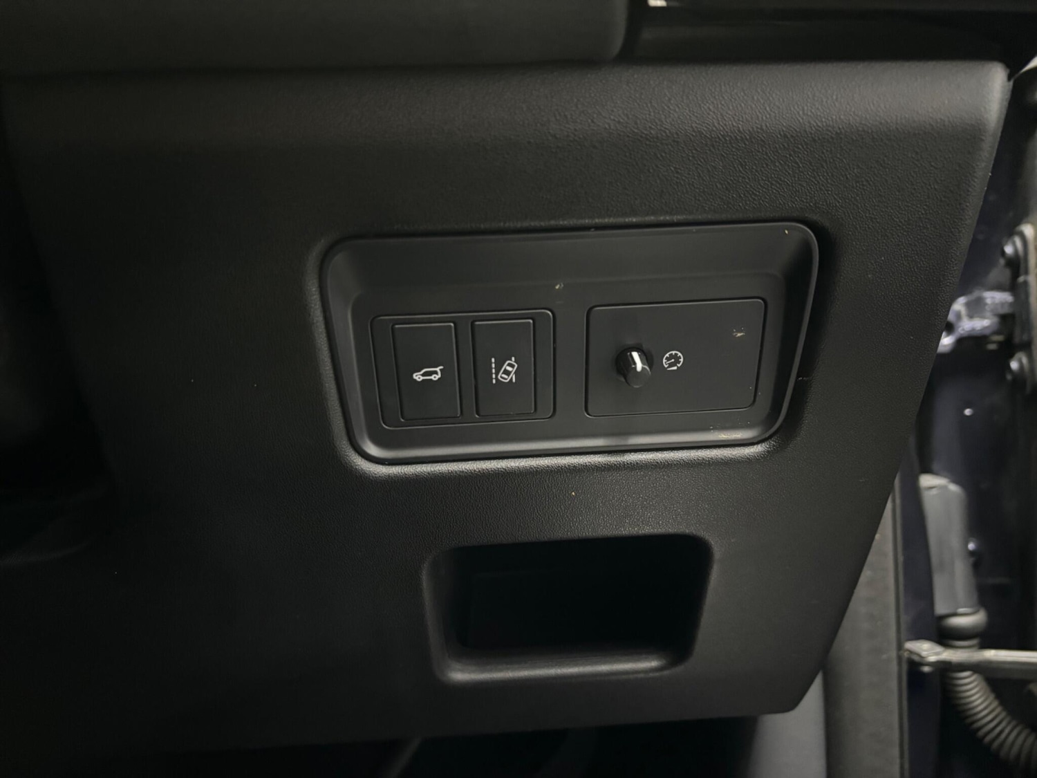 Used Land Rover Discovery 2017 for sale - 78058946: Photo 37