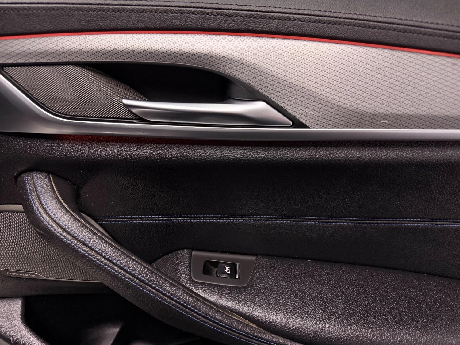 Used BMW 5 Series 2017 for sale - 78058649: Photo 25