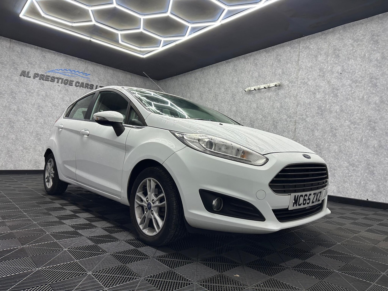 Used Ford Fiesta 2015 for sale - 78058932: Photo 6