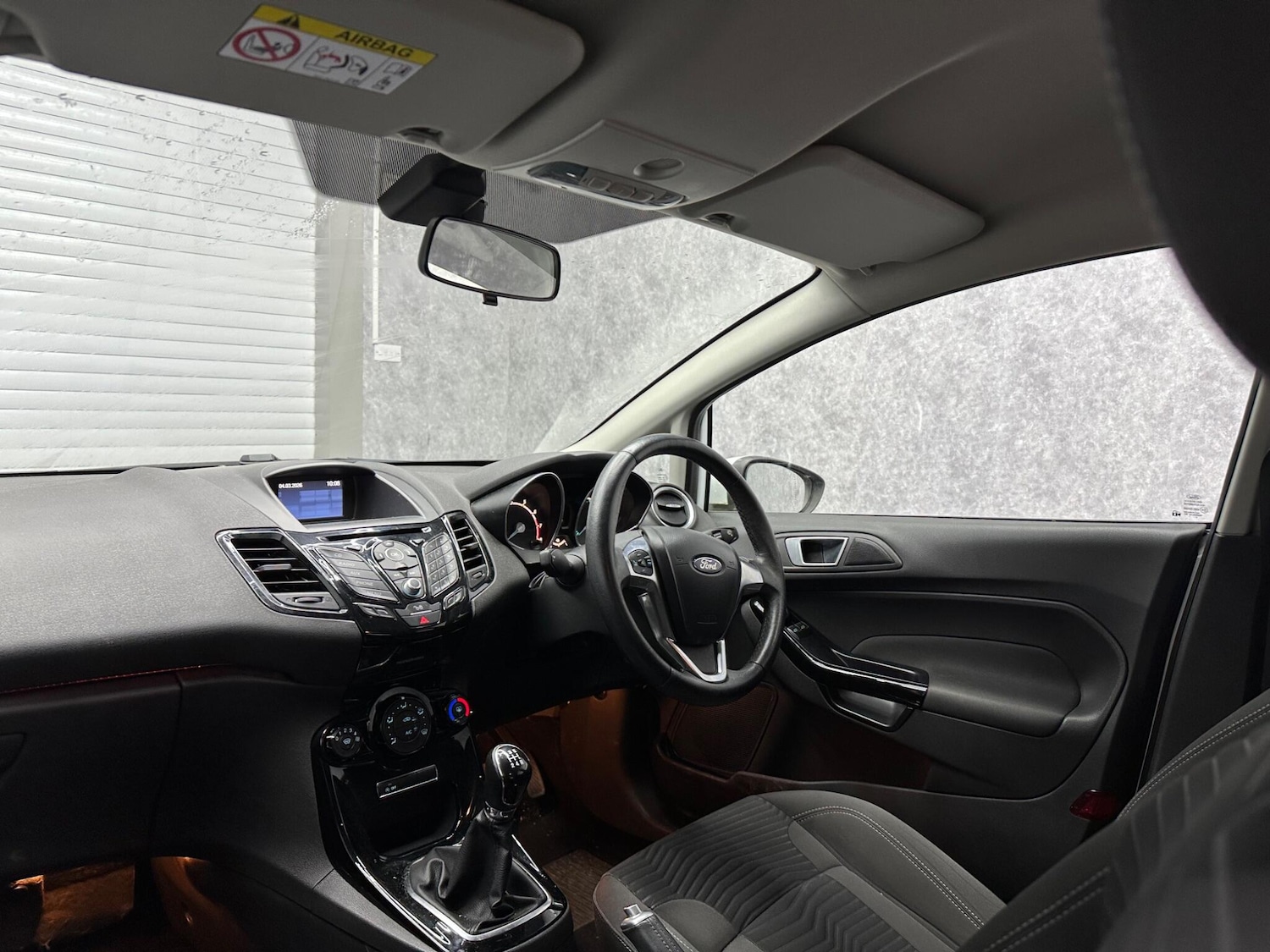 Used Ford Fiesta 2015 for sale - 78058932: Photo 8