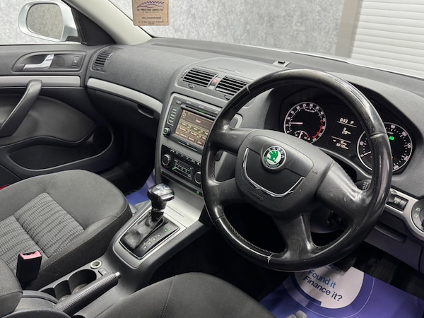 Used Skoda Octavia 2009 for sale - 72936021: Photo 18