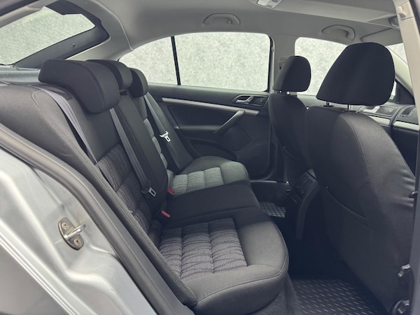 Used Skoda Octavia 2009 for sale - 72936021: Photo 25